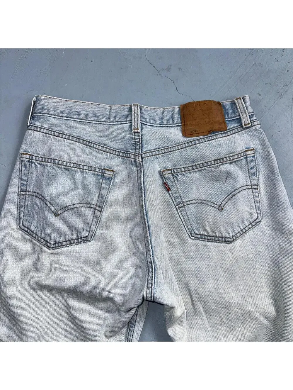 Levis 501 Vintage 90s USA XX Straight Leg Jeans Blue Light Wash 34x38 Act 30x33